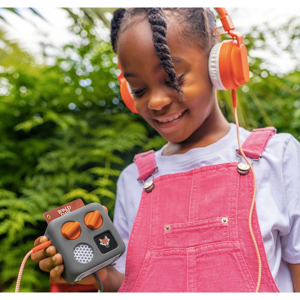 Yoto ミニプレイヤー＋アドベンチャージャケット Amazon.com: Yoto Mini Adventure Jacket in Frog Soup (Green